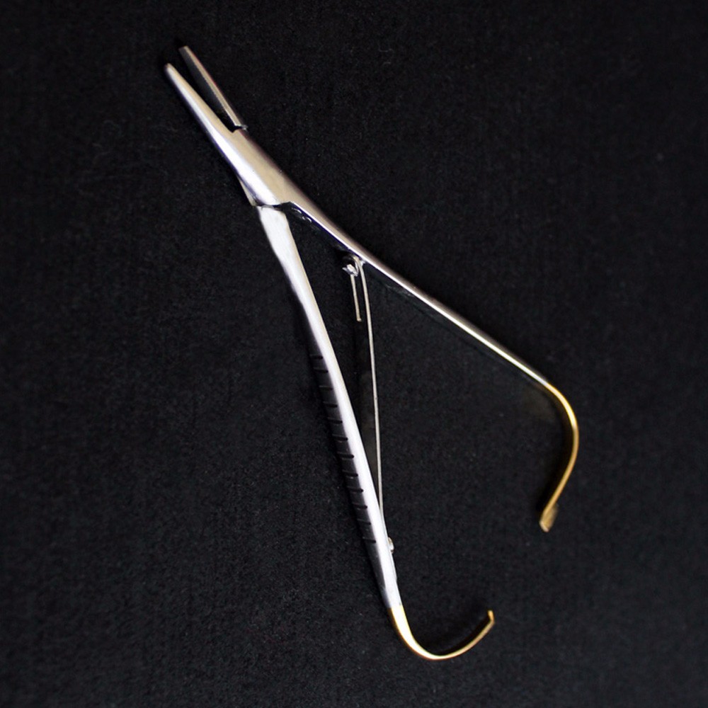 Mathieu Needle Holder 17 cm